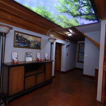 The Trip Istanbul Hotel ภายนอก รูปภาพ